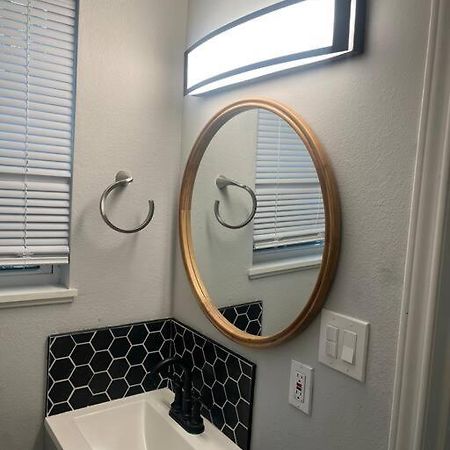 Cozy 1 Bed Close To Downtown Houston Eksteriør bilde